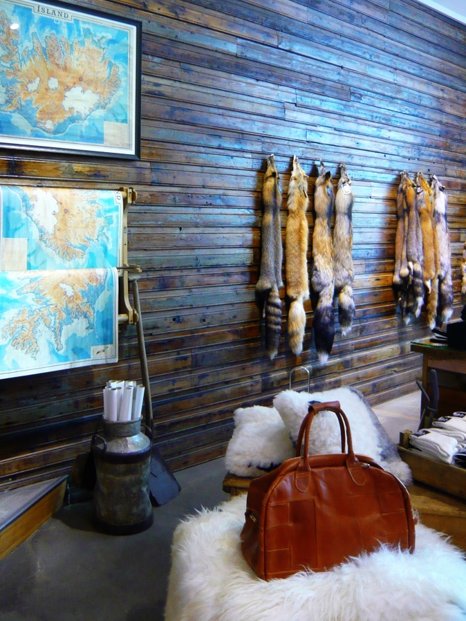 gift_store_iceland_reykjavik.jpg