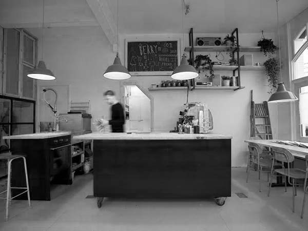 Berry Amsterdam coffee and juice hotspot!