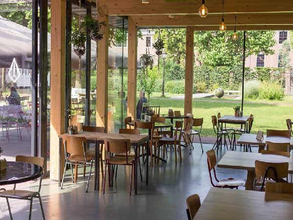 dignita hoftuin amsterdam