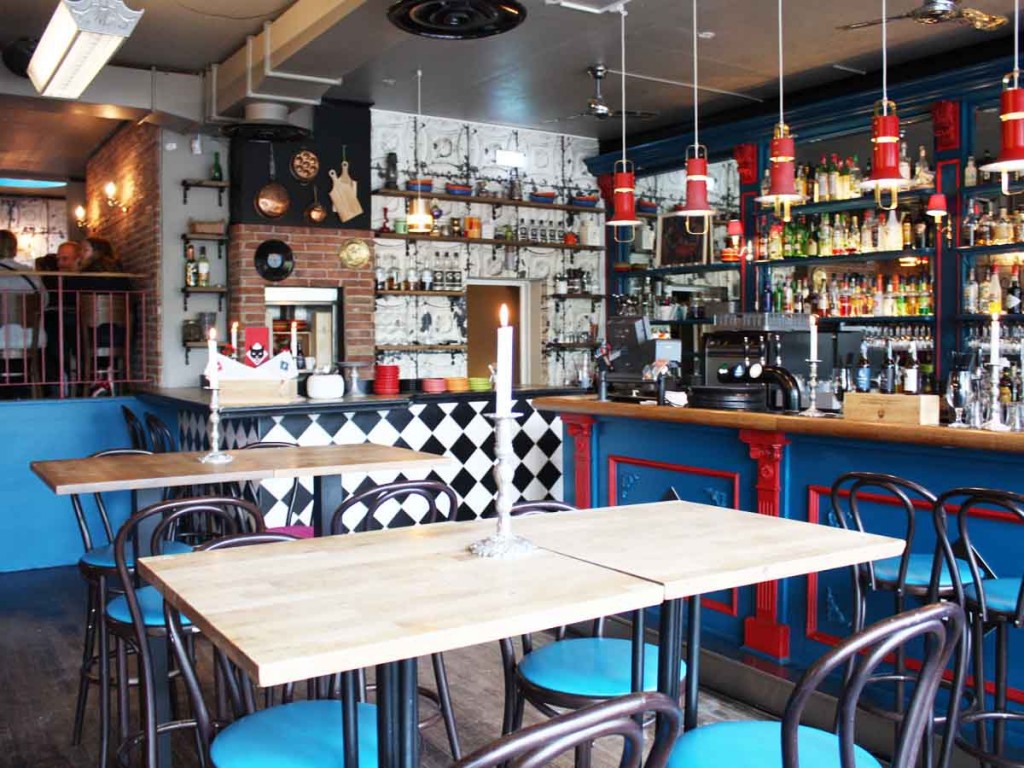 The Laundromat Café
