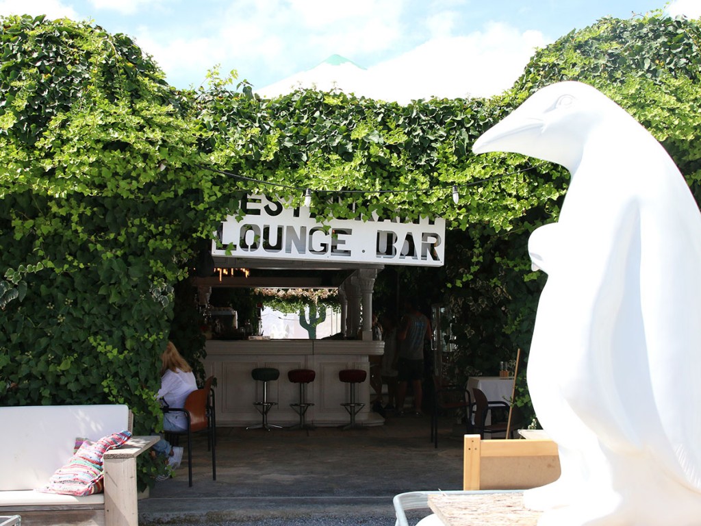 sluiz lounge bar ibiza