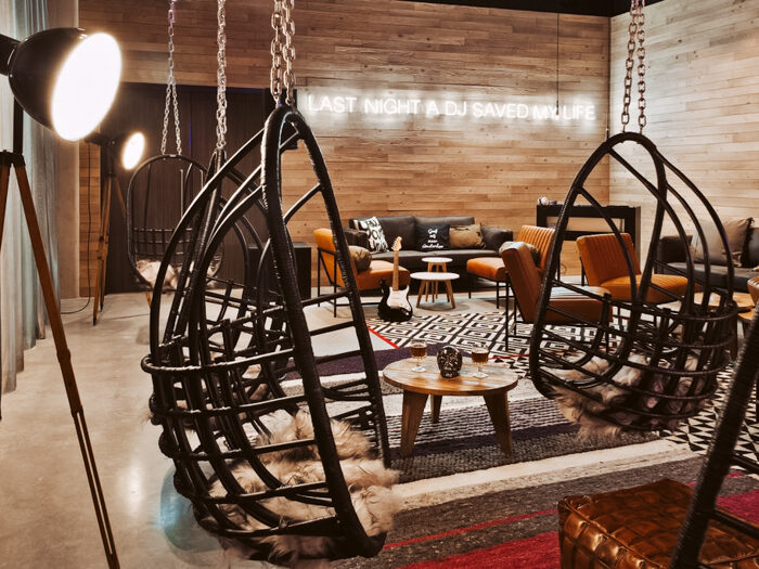 Moxy Amsterdam