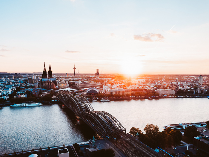 keulen travel guide hotspots