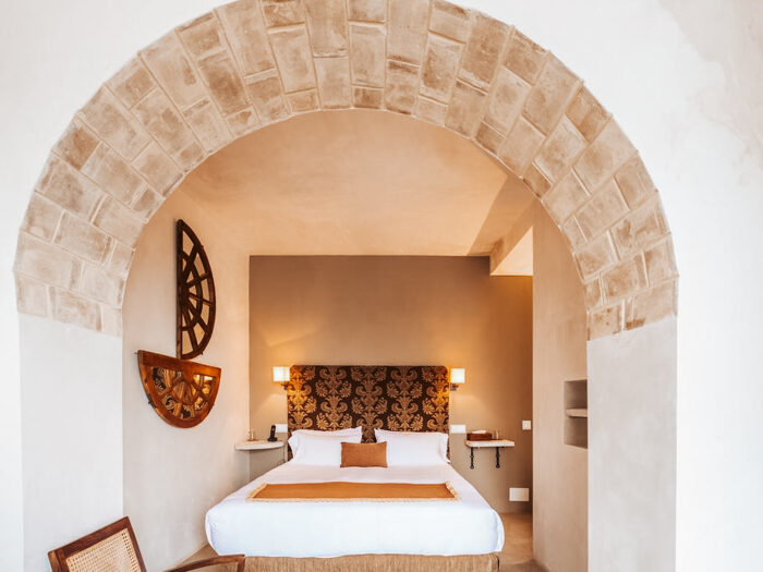 Hotel V