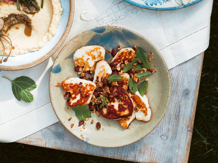 Recept Gebakken halloumi, munt en amandelen