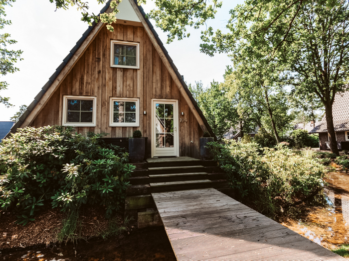 vakantiehuisjes-sauna-Lodge-Hellendoorn