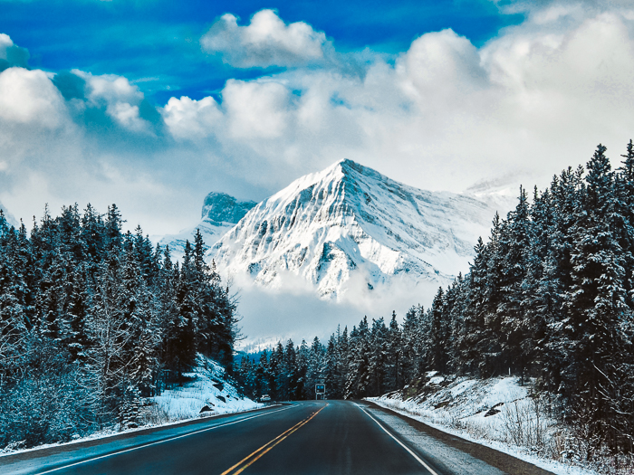 wintersport jasper national park canada edmonton
