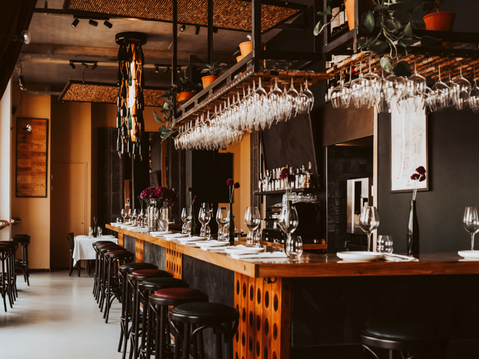 interieur wijnbar vindict amsterdam-noord
