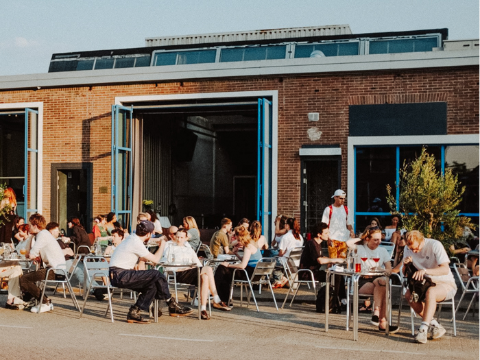 benelux bar amsterdam