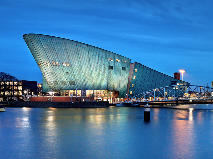 Musea Amsterdam in de avond open