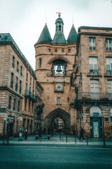 Bordeaux v.a. €60
