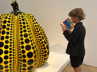 Kusama in het Stedelijk