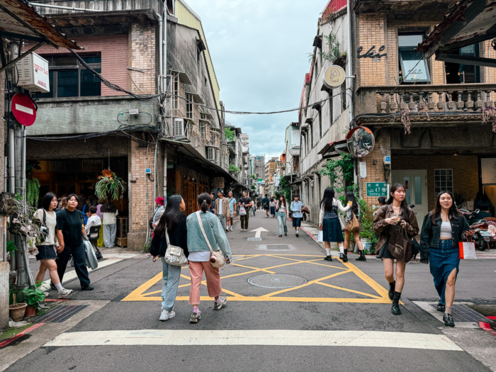 taipei travel guide your little black book, Chifeng Street